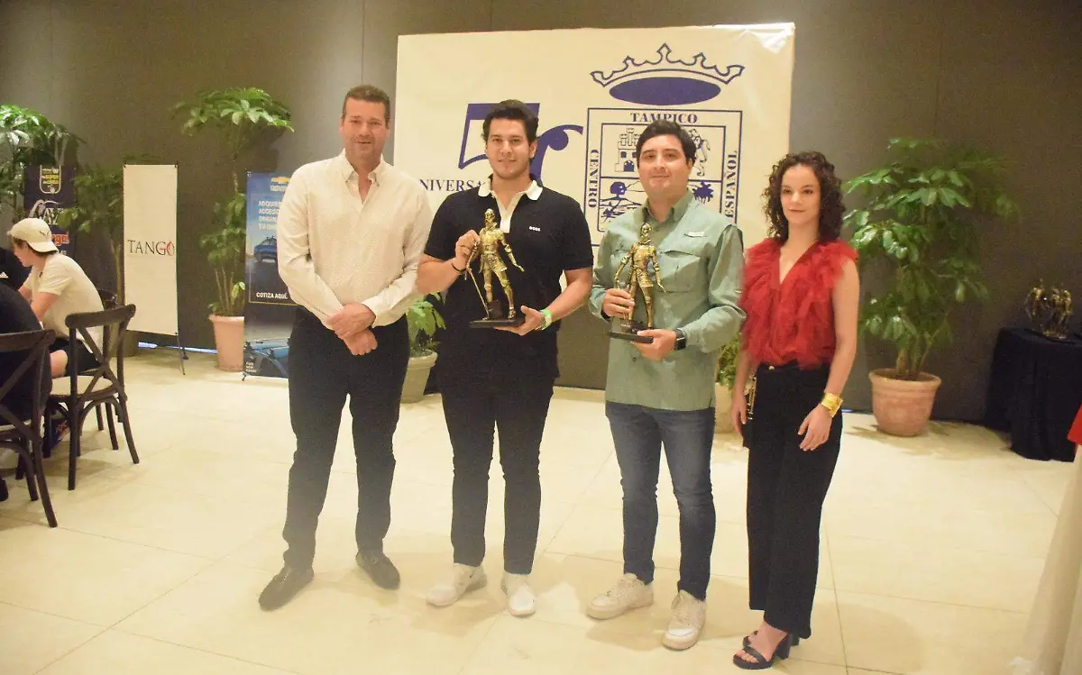 Ganadores del Torneo de Tenis Copa Covadonga 2023 Héctor Rivera (3)